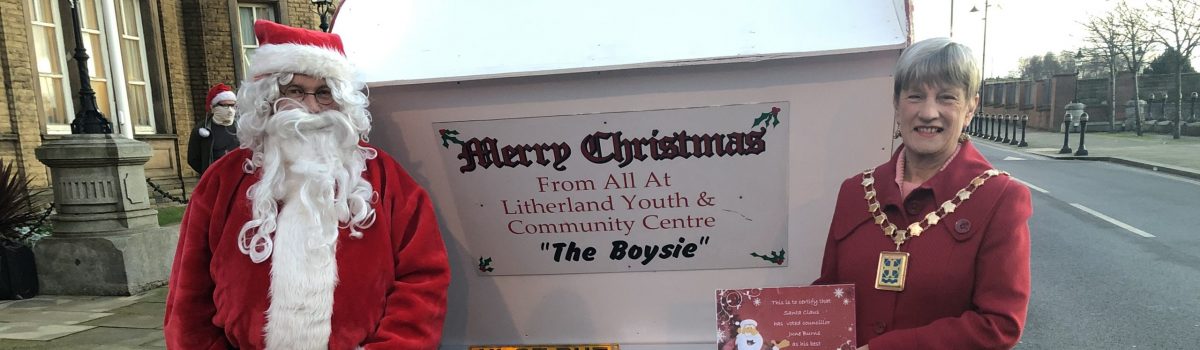 Father Christmas flies by to support Sefton Mayor’s Toy Appeal